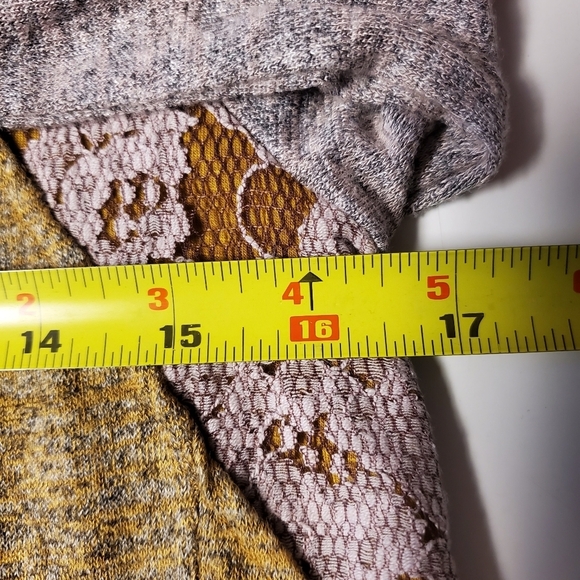 LOGO By Lori Goldstein Henley Tunic Top size XS Colorblock Lace Lagenlook - Picture 10 of 11